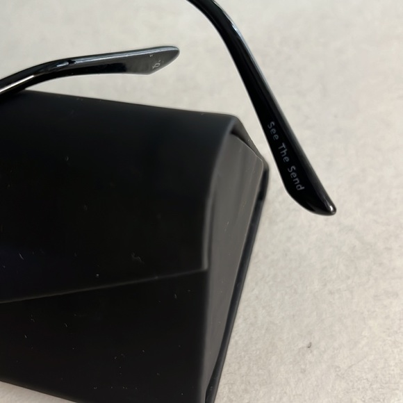 Prive Revaux x world gold metal skateboarder Nyjah Huston collaboration NWT - Picture 11 of 13